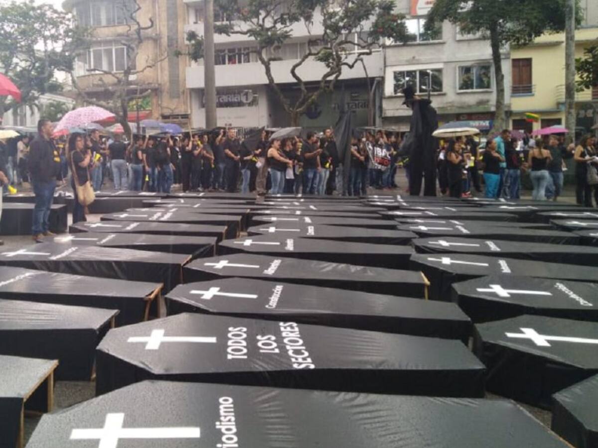 Se cumplió plantón contra el alcalde Jaramillo