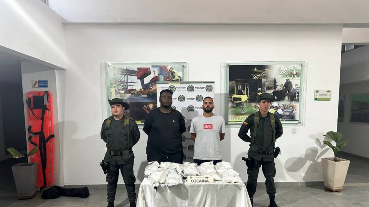 Dos franceses capturados con más de 15 kilos de cocaína al abordar un crucero en Cartagena