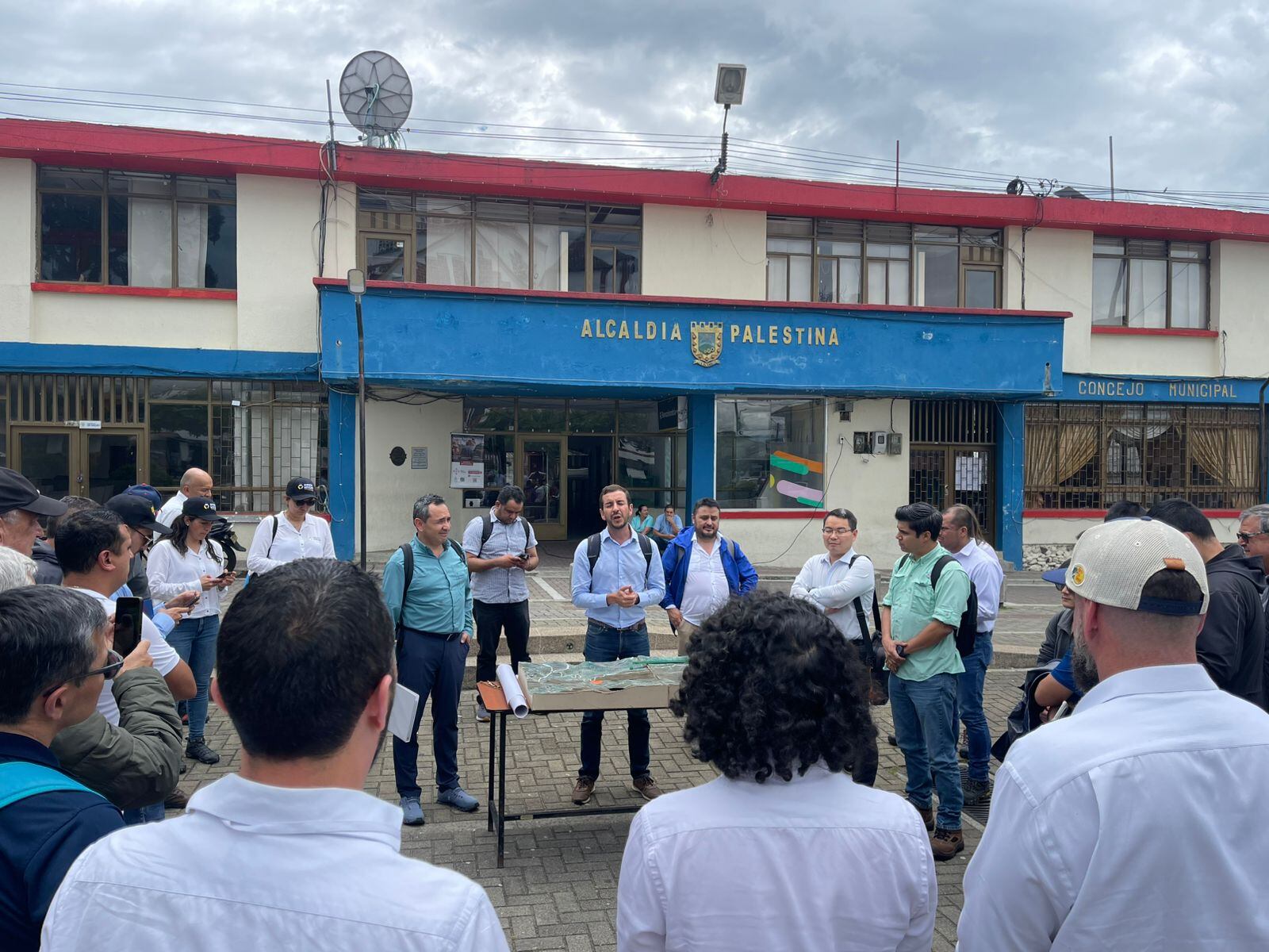 Visita técnica al terreno de Aerocafé en Palestina, Caldas.