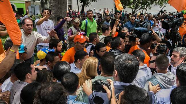 Seguidores del dirigente opositor Leopoldo López.