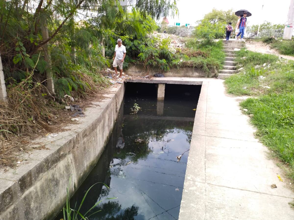 Villa Rosita, en alto riesgo de inundación por taponamiento en canales Matute y Calicanto