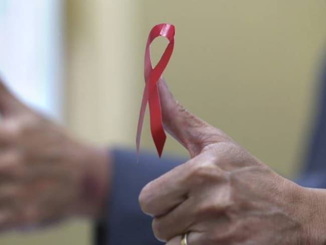 Alerta sobre irregularidades en insumo médico que detecta el VIH