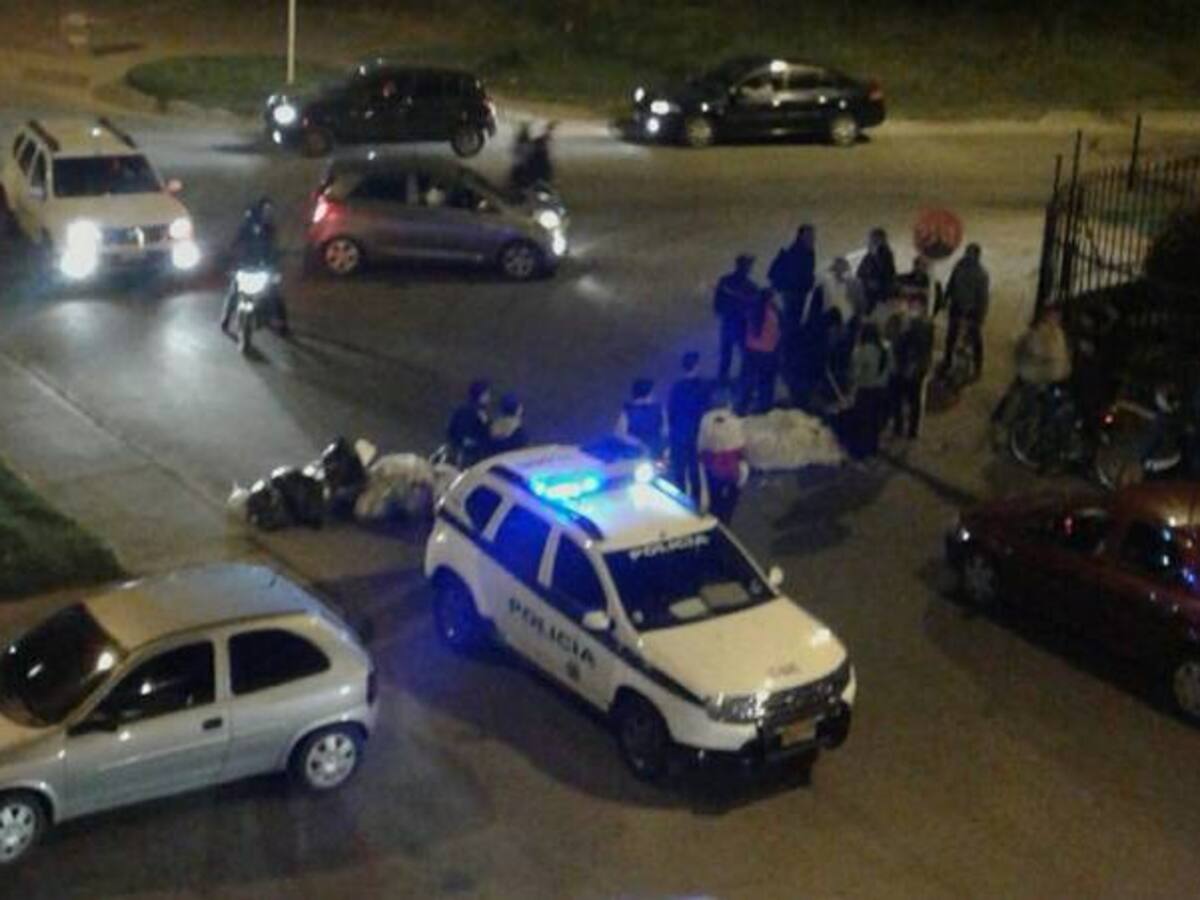 Con basura bloquearon las vías en el occidente de Bogotá