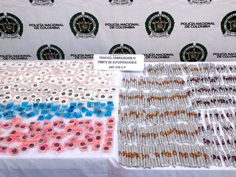 Droga incautada a menor de 14 años en Guarne: foto policía Antioquia