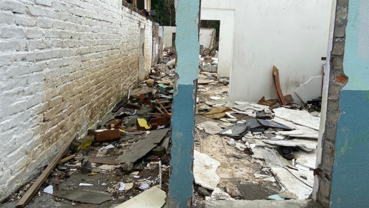 Damnificados de la Av. del Río en Pereira denuncian irregularidades en el plan de vivienda