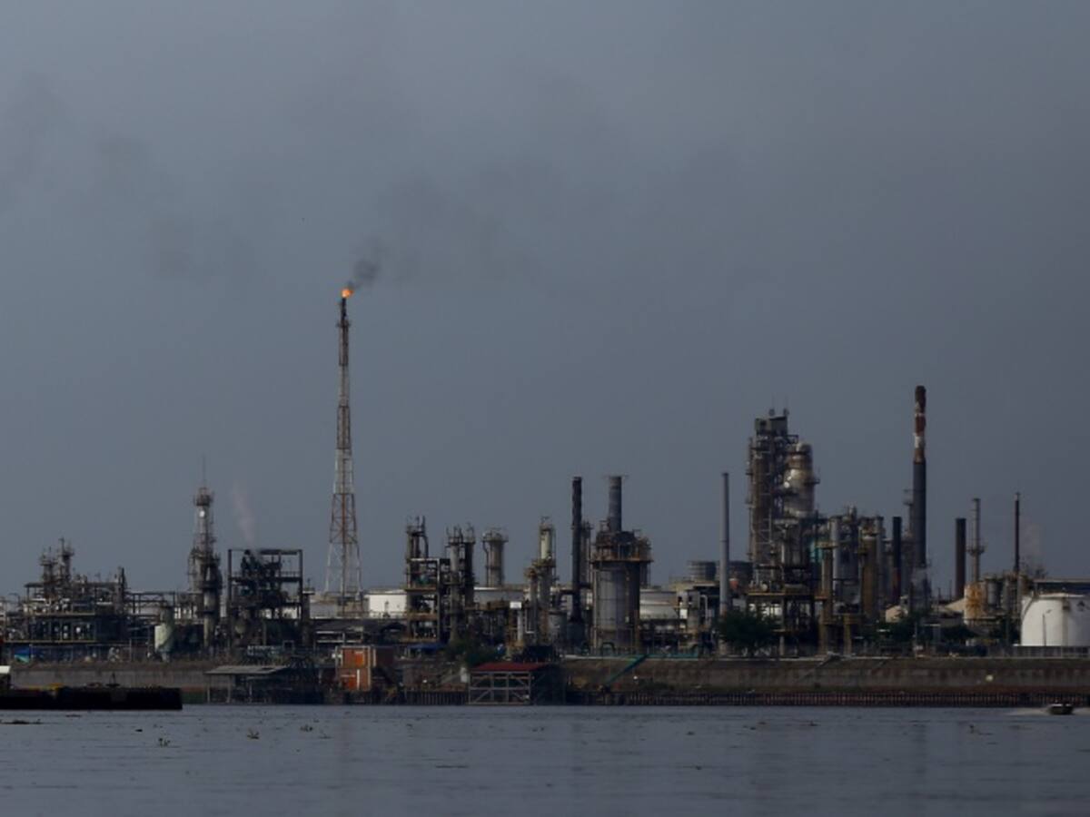El petróleo logra alzas importantes ante posible acuerdo sobre producción