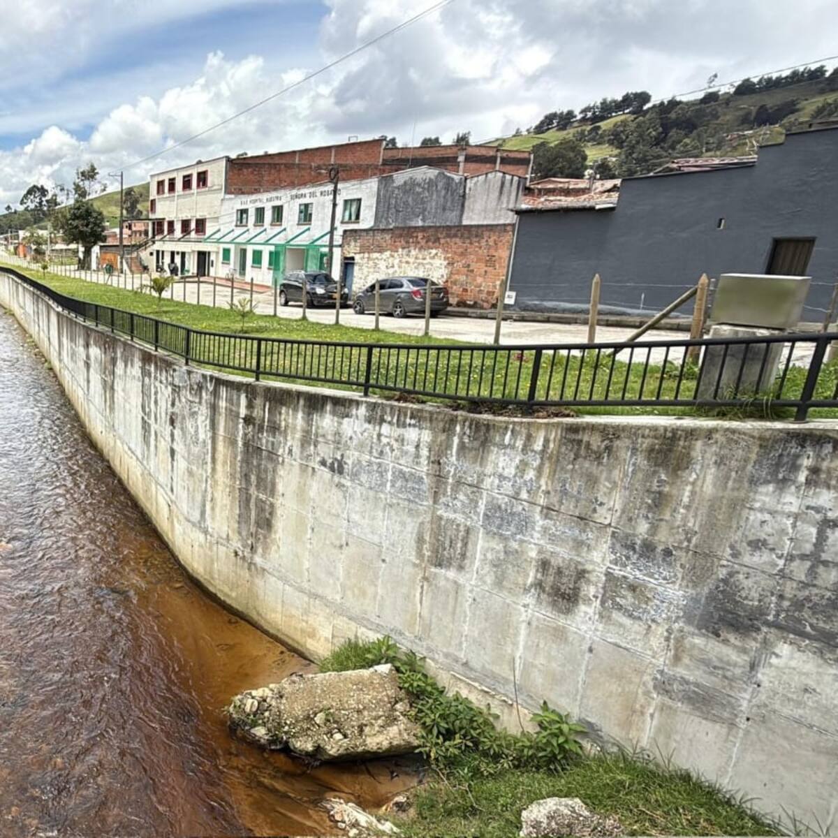 UNGRD entregó cinco obras de reducción del riesgo en Antioquia con una inversión de 61 mil millones