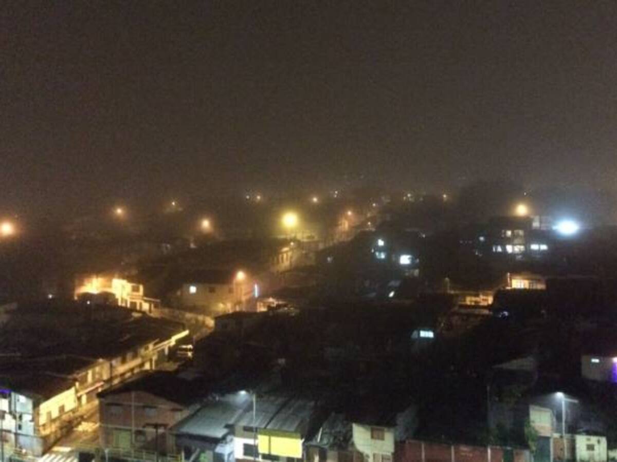 Niebla densa mantuvo cerrado el aeropuerto de Pereira y origina históricas bajas temperaturas
