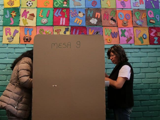 Cierran mesa de votación en Medellín por tarjetones marcados