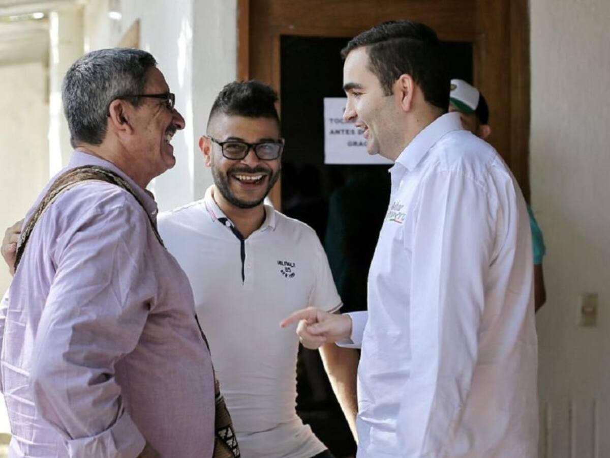 Apoyan a campesinos afectados por temporada seca en Bolívar