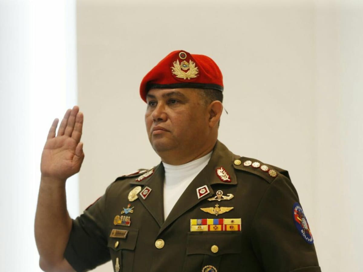 Oposición venezolana destaca cambios en la cúpula militar de Venezuela