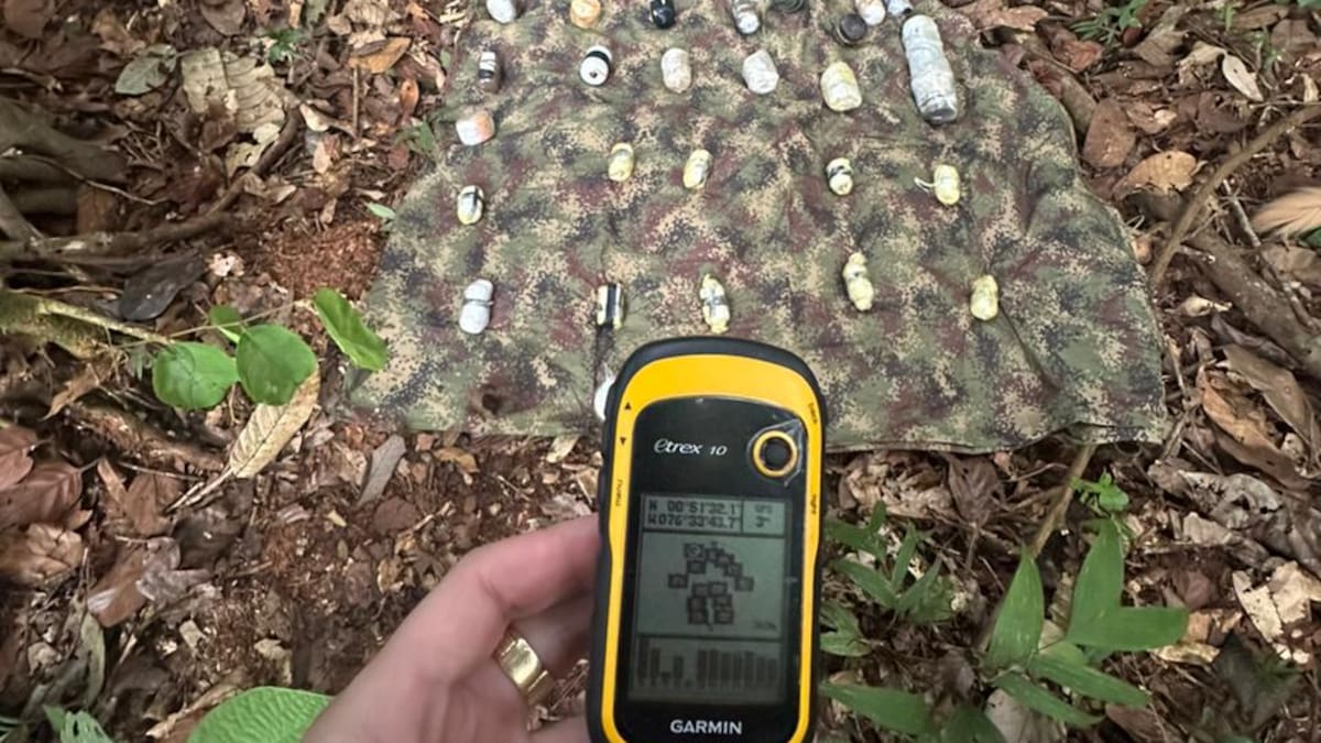 En Putumayo localizan área minada y destruyen depósito ilegal con abundantes explosivos