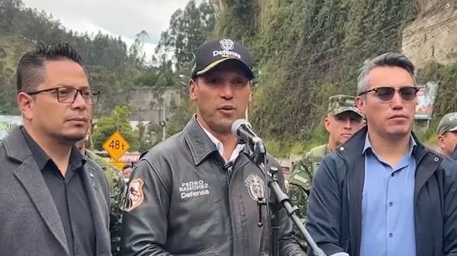 Ministro de Defensa, Pedro Sánchez, se pronunció desde Pasto sobre la orden presidencial de acabar con el narcotráfico. Foto: MinDefensa