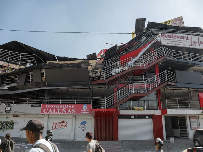 El hotel La Luna, parcialmente colapsado tras el terremoto de magnitud 7,4 ocurrido el 10 de agosto de 2026 en Cali, Colombia. (Photo by Samir Rojas/Getty Images)