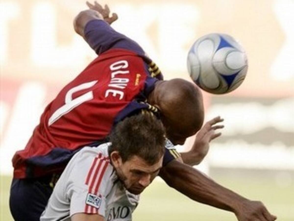 Jamison Olave el Defensa del Año en la MLS