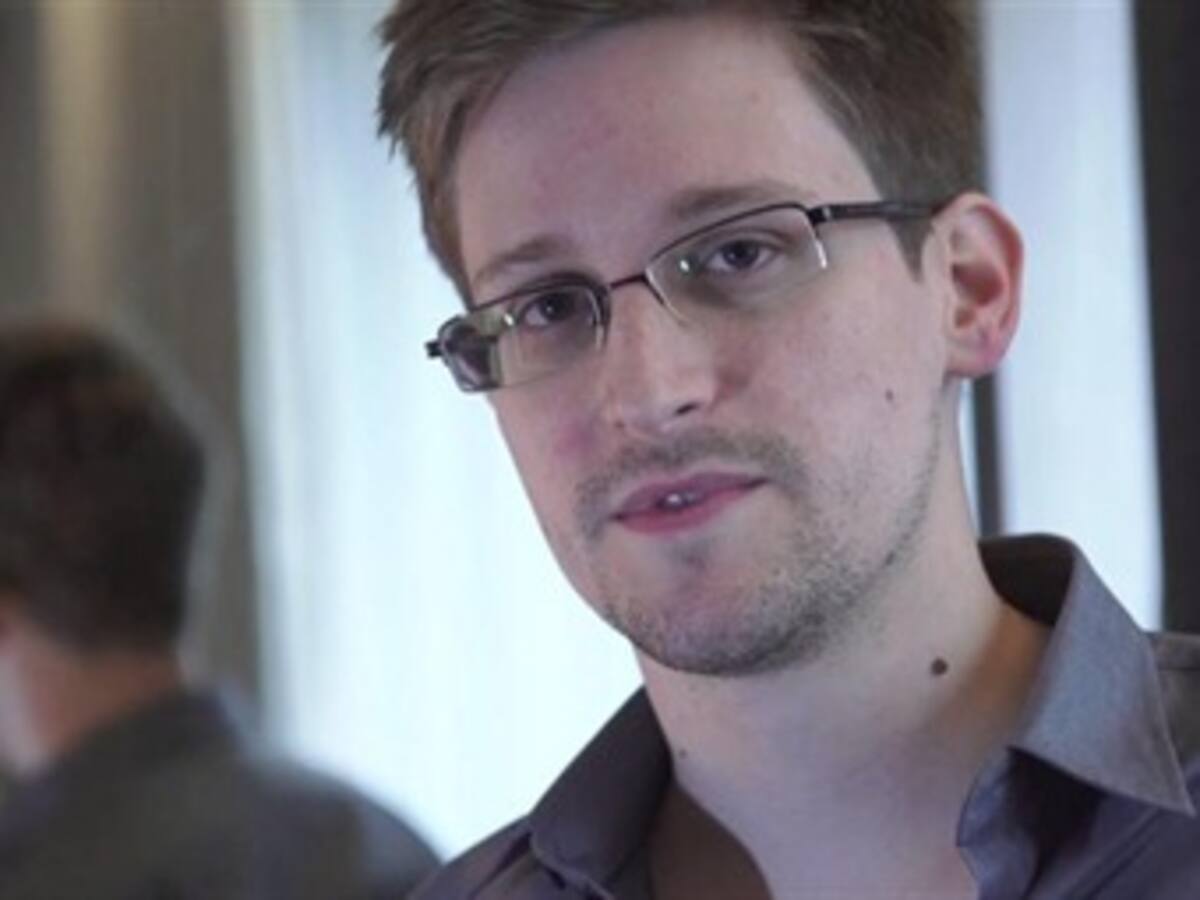 Ecuador recibió pedido de asilo por parte de Snowden, dice canciller Patiño