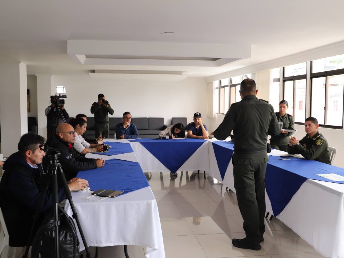 En Manizales se socializó la guía sobre el Derecho de reunión pacífica y sus implicaciones