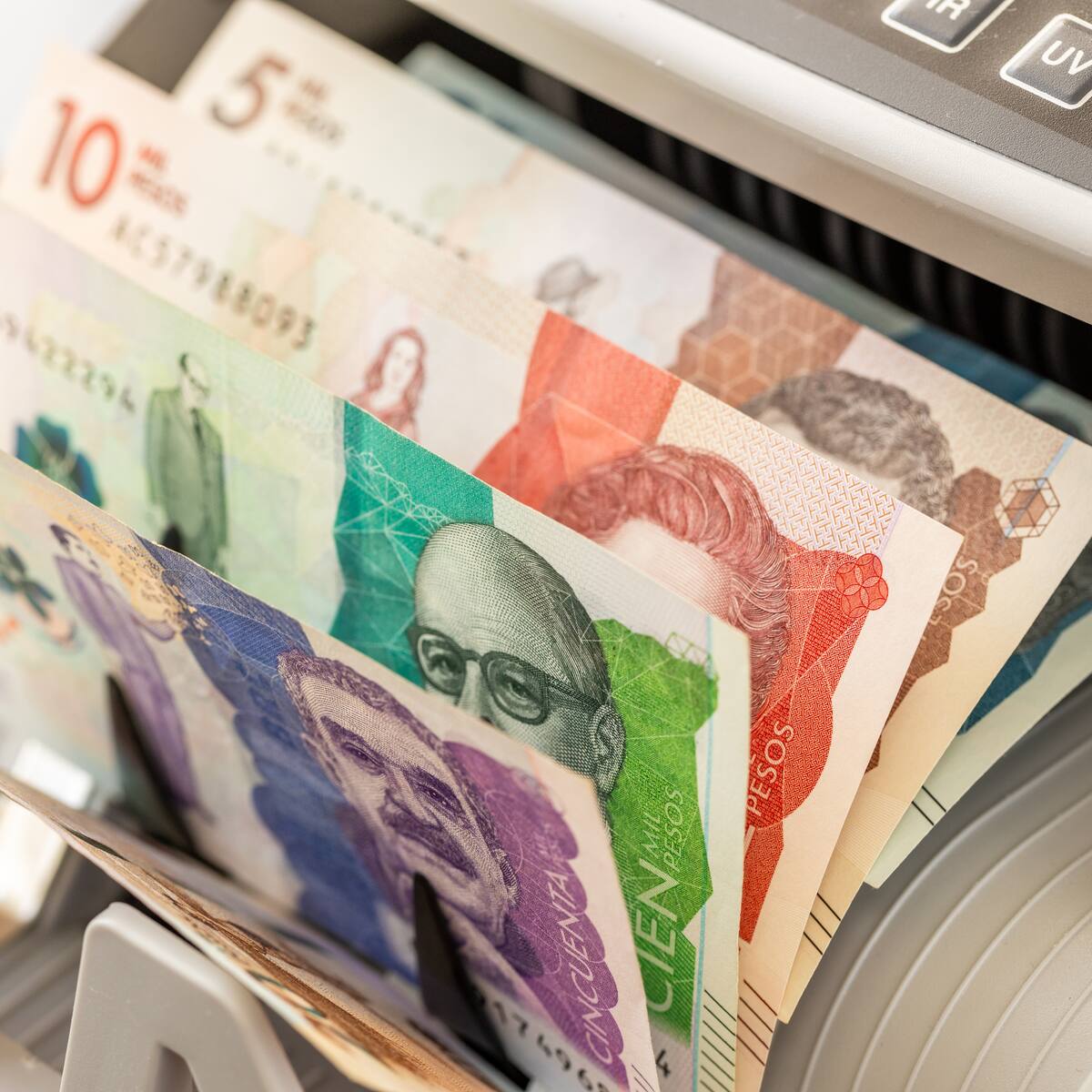 Salario mínimo 2025: así quedaría el valor de acuerdo con el último dato de inflación