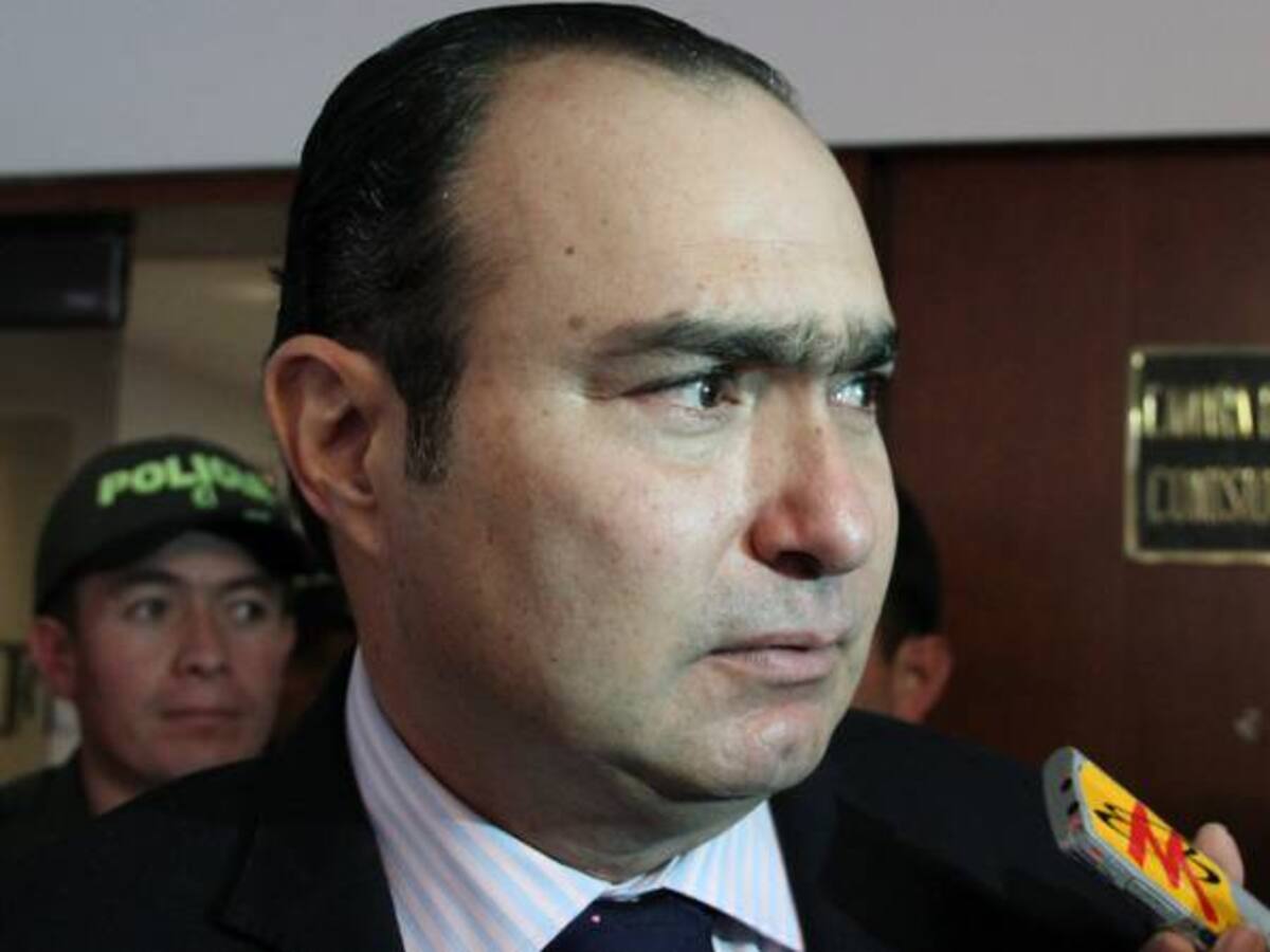 Pretelt le pidió al presidente respetar su debido proceso