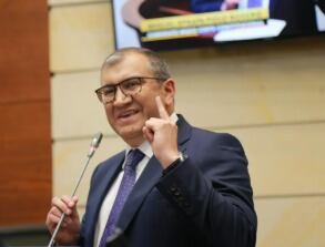 Miguel Polo Rosero, Caracol Radio.