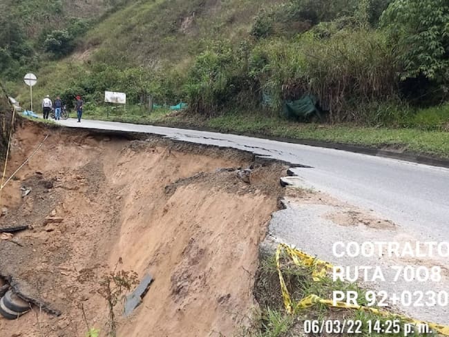Paso a un carril vía Ocaña - Sardinata
