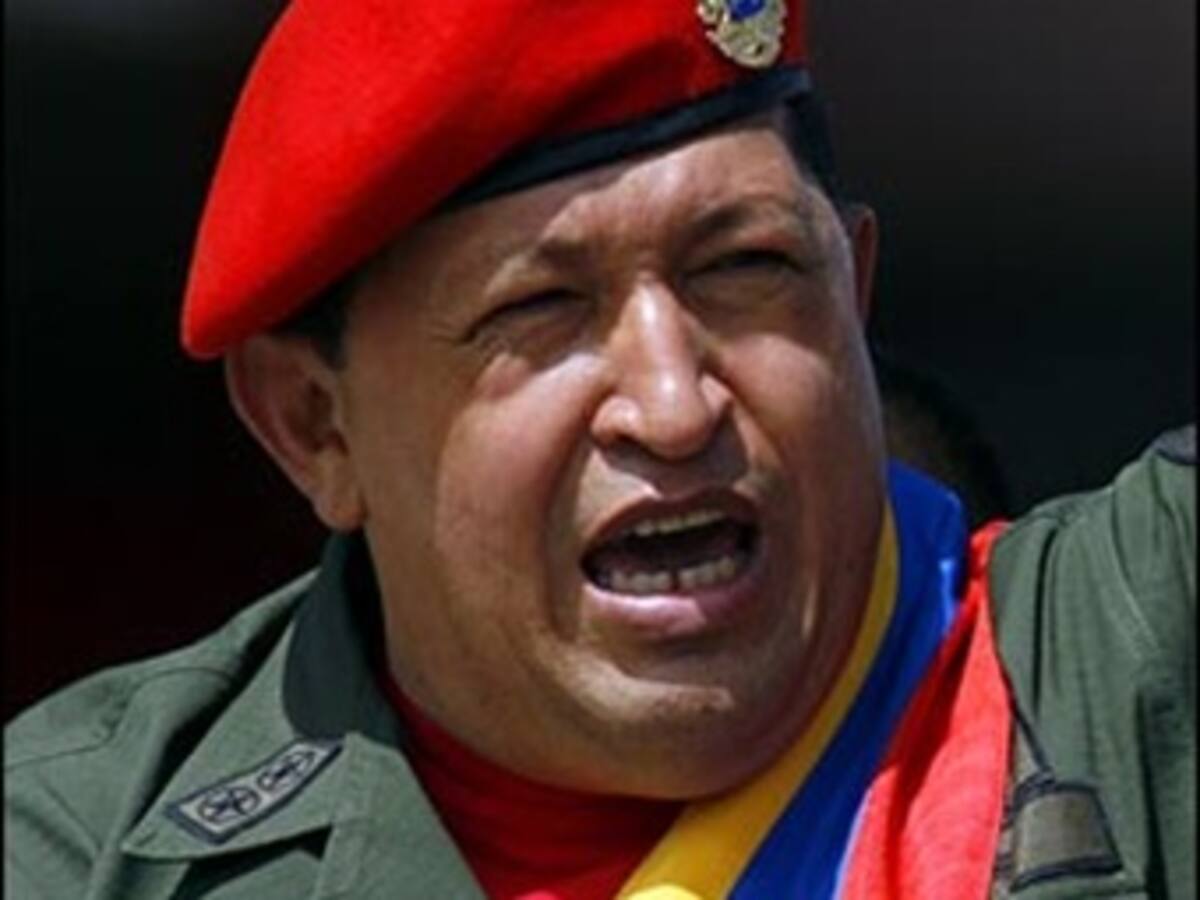 Hugo Chávez expropia los terrenos de la papelera irlandesa Smurfit Kappa