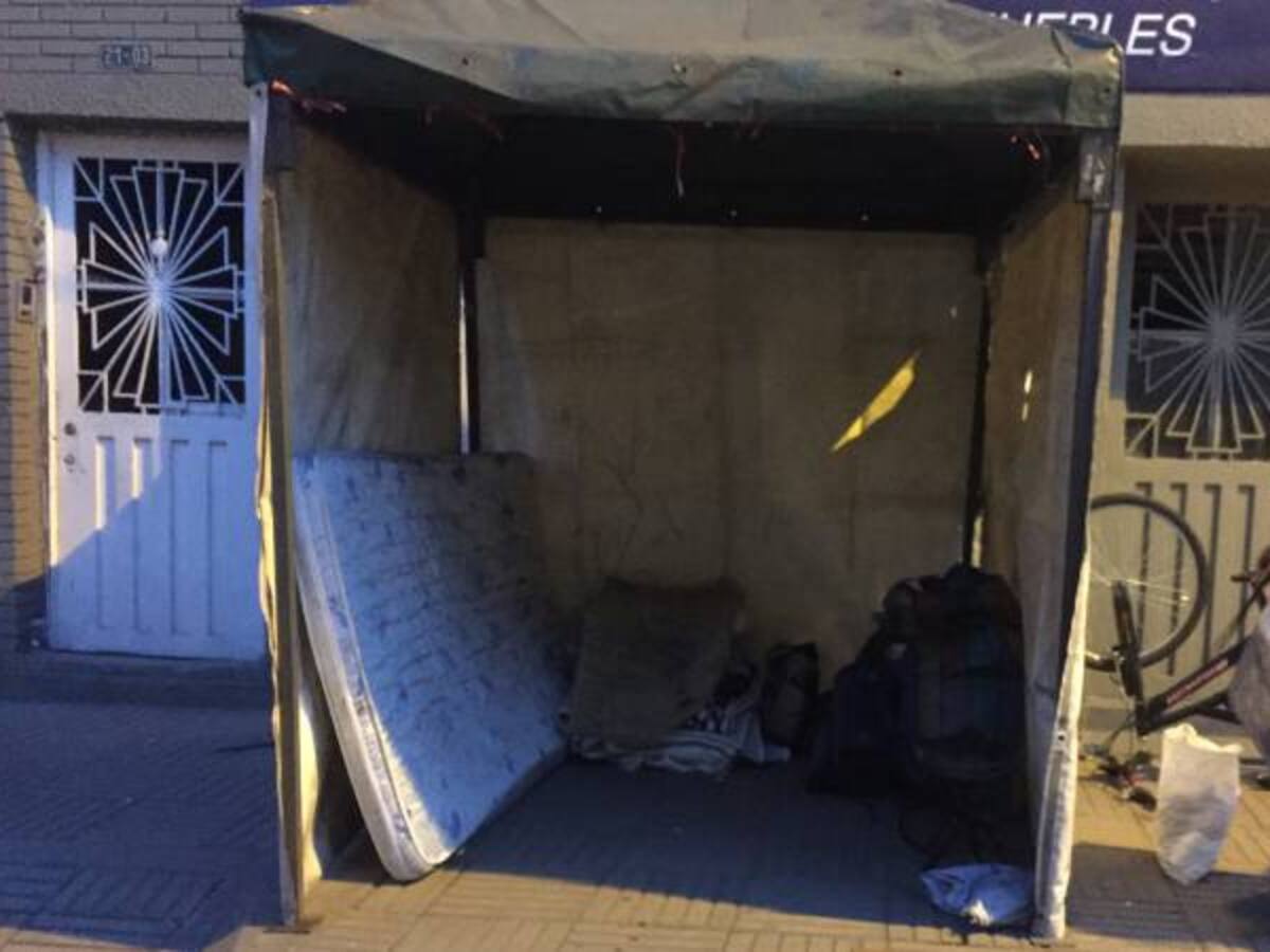 En carpas amanecieron damnificados por explosión en Fontibón