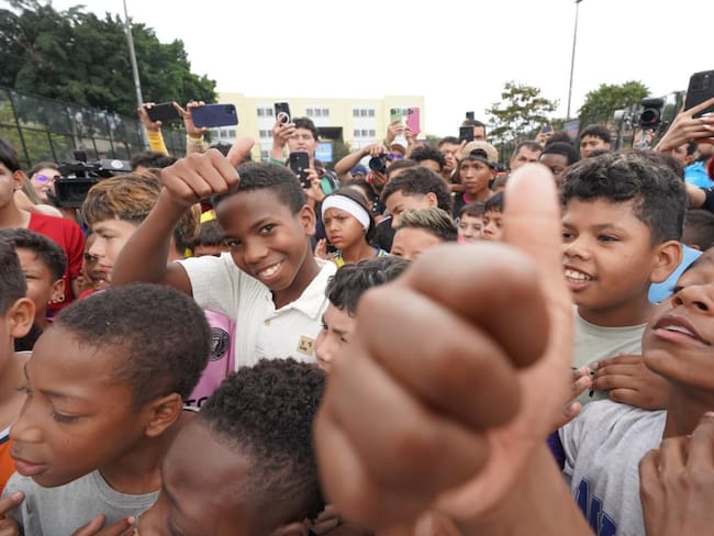 Tres mil niños y niñas asistirán gratis al partido de Messi en Medellín Foto: Alcaldía de Medellín