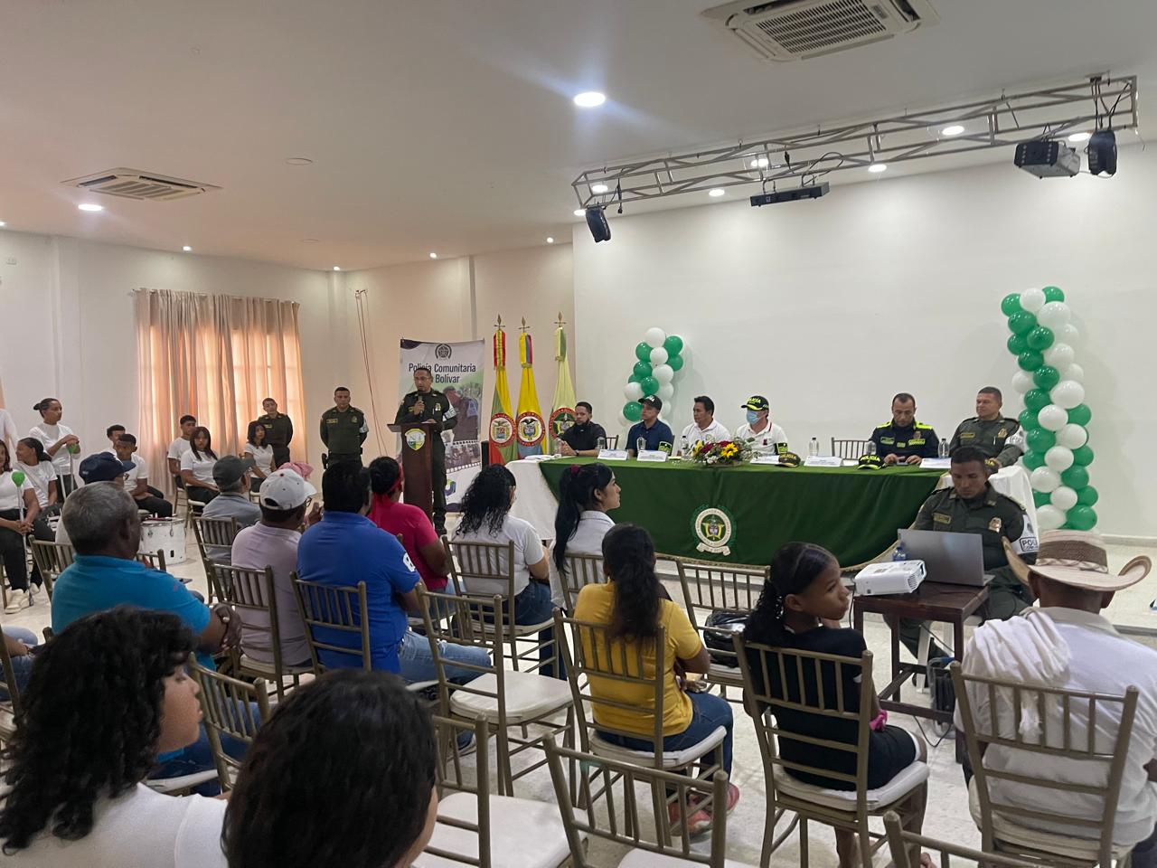 La Policía Comunitaria: La seguridad es un esfuerzo compartido