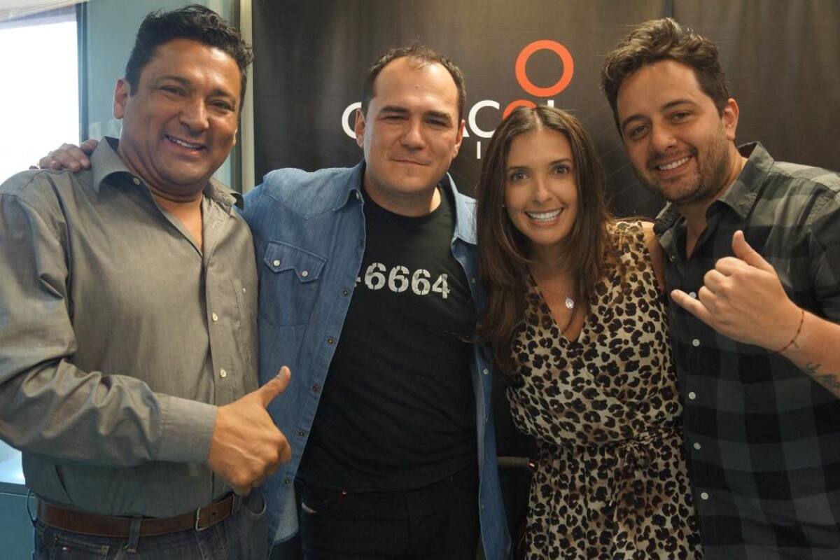 El cantante español despertó emoción con la interpretación de sus melodías