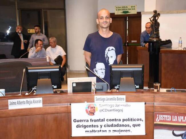 Centro Democrático suspende al concejal Santiago Jaramillo