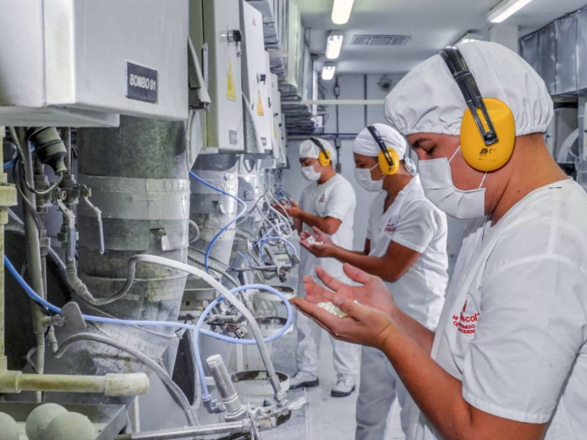 Desempleo en Colombia en octubre fue del 14.7%, confirmó el DANE