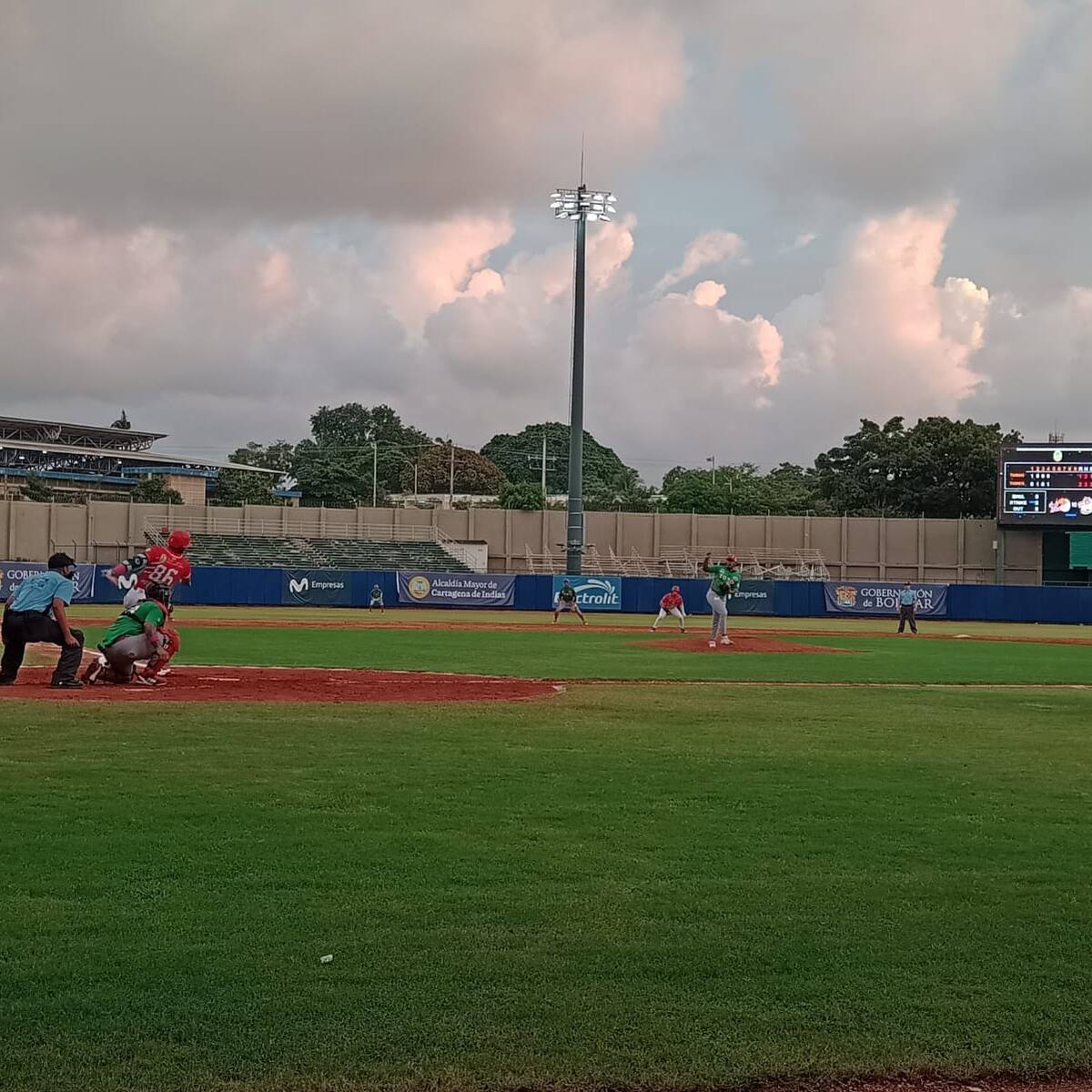 Tigres de Cartagena gana la primera serie de temporada regular en el Once de Noviembre