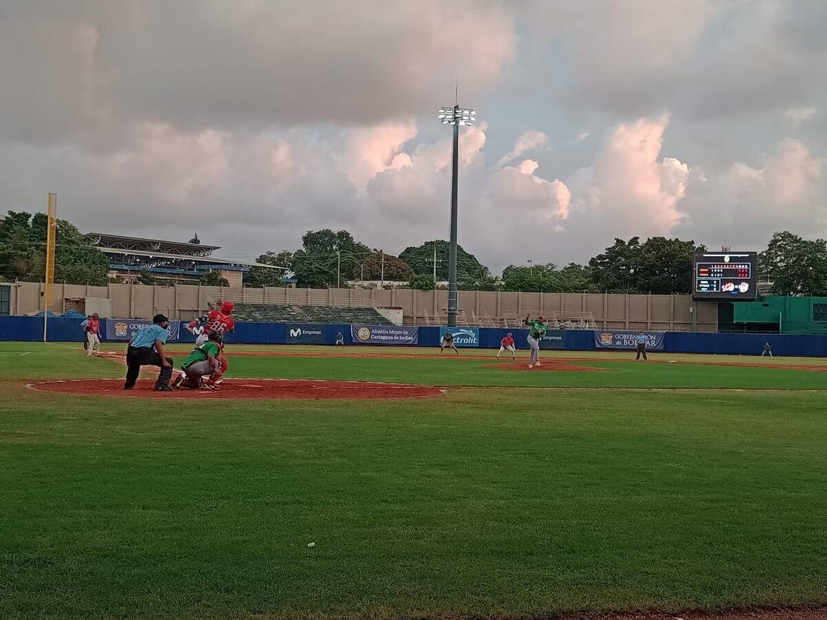 Tigres de Cartagena gana la primera serie de temporada regular en el Once de Noviembre