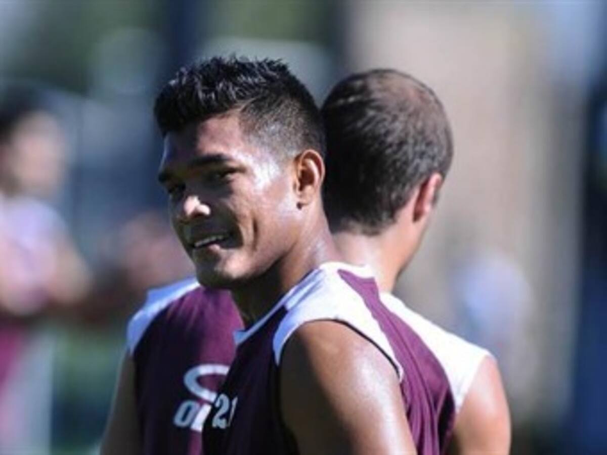 Lanús rescindió el contrato del colombiano Teófilo Gutiérrez