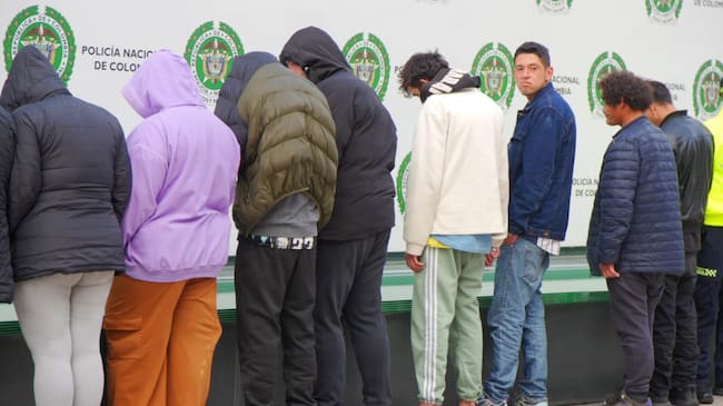 Integrantes de la banda ´Los Seguro´ actuaban en el Siete de Agosto.