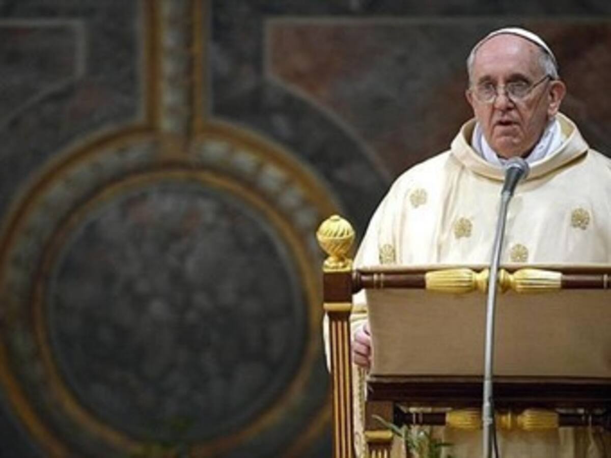 El papa exhorta a los jóvenes a "no tener miedo de soñar con cosas grandes"