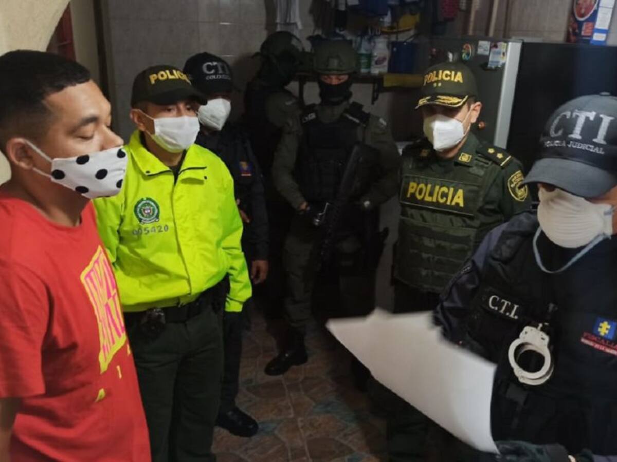 Policía y Fiscalía desmantelan dos bandas dedicadas a atracos y extorsión