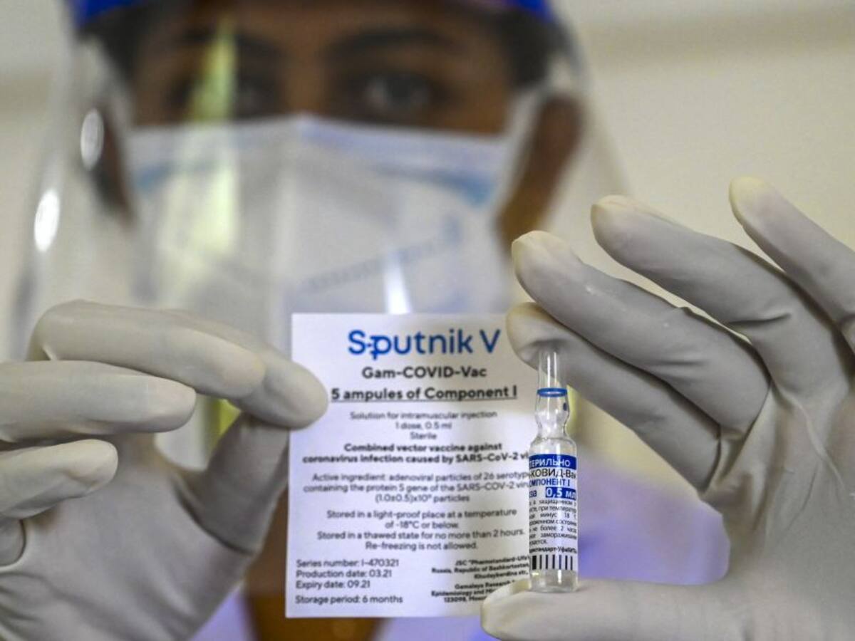 Rusia está de acuerdo con levantar patentes de vacunas contra el COVID-19