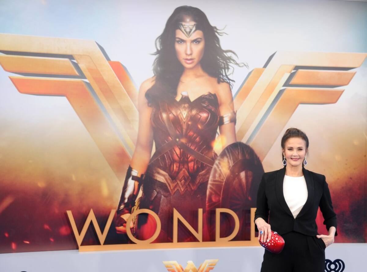Un viaje al pasado con Lynda carter, que también interpretó a Diana Prince / Mujer Maravilla en la serie de televisión que se transmitió entre 1975 y 1979.