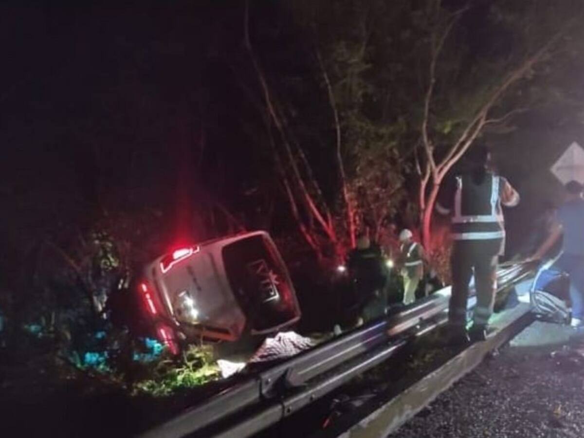 Dos personas mueren en accidente de tránsito en vías del Tolima