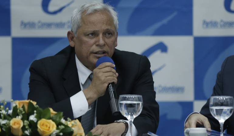 El presidente del partido Conservador, Hernán Andrade.