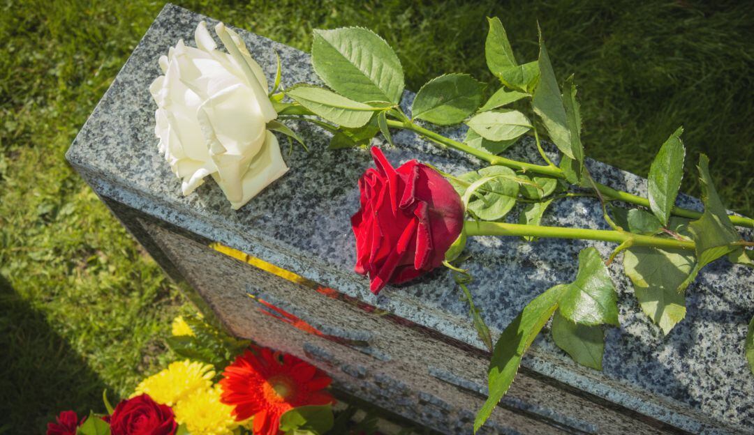 Cuatro muertos y 80 heridos tras avalancha humana en una universidad