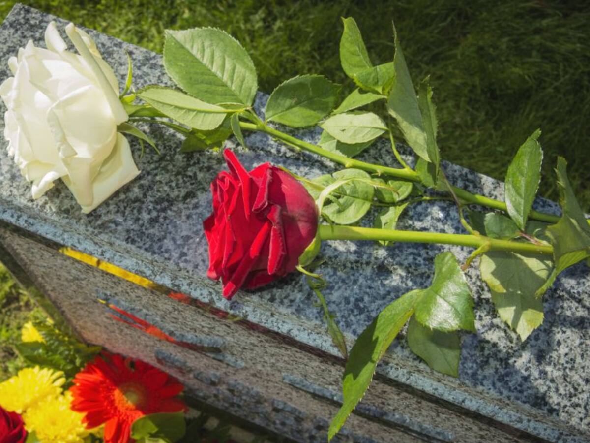 Cuatro muertos y 80 heridos tras avalancha humana en una universidad