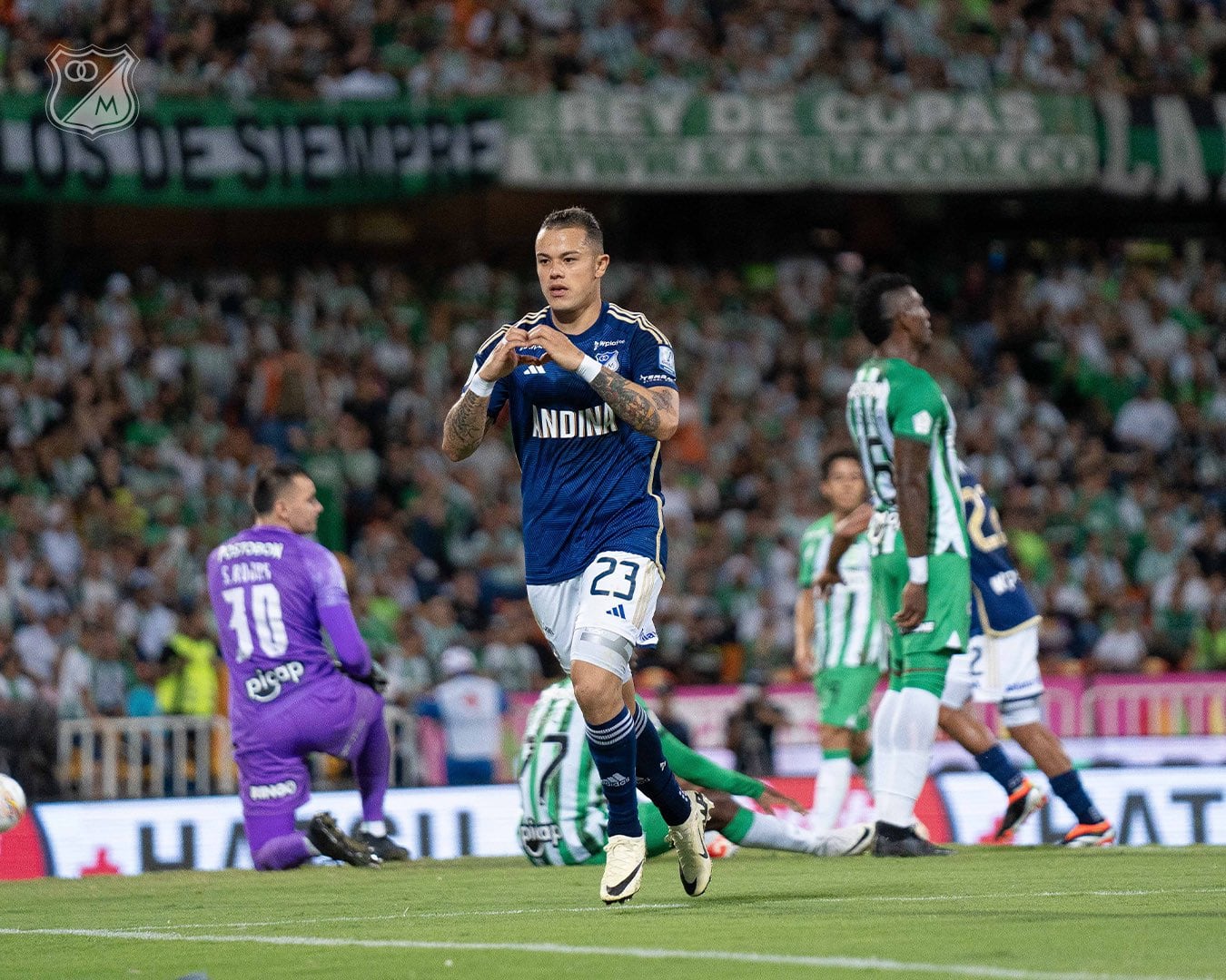 Leonardo Castro le dio la victoria a Millonarios en el Atanasio Girardot / @MillosFCoficial