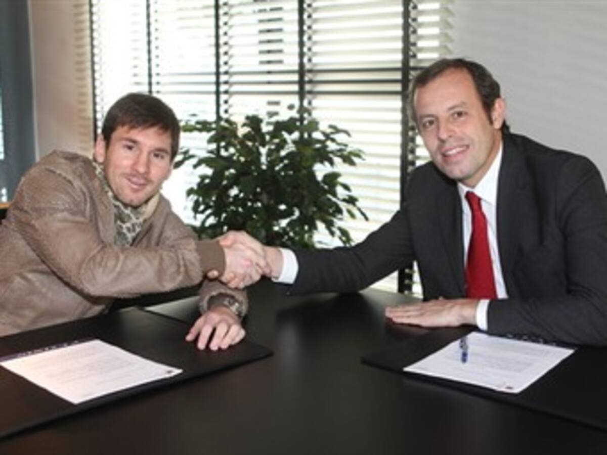 Leo Messi extendió contrato con Barcelona hasta 2018