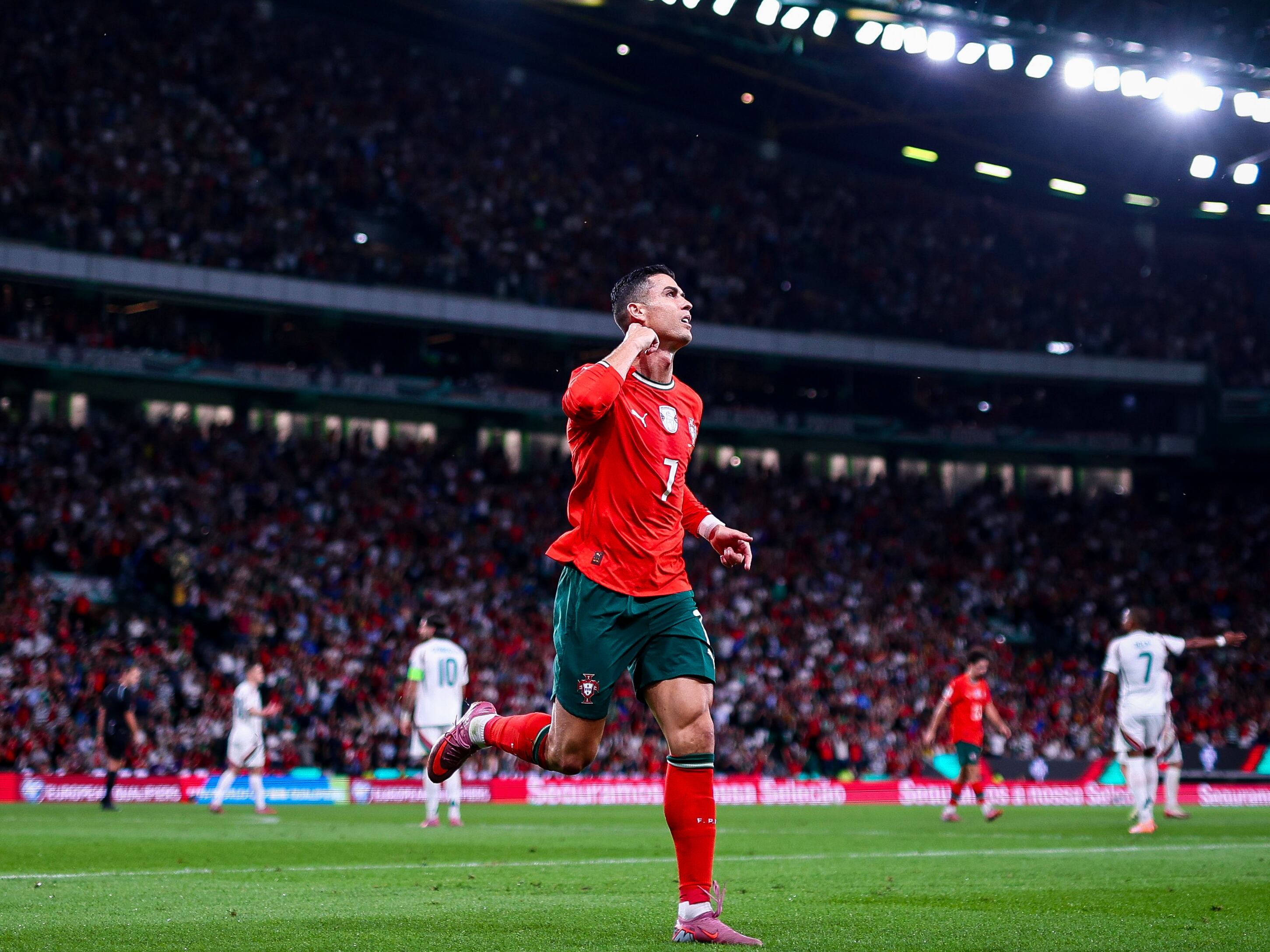 Cristiano Ronaldo festeja uno de sus goles con la selección de Portugal. (Photo by Diogo Cardoso - UEFA/UEFA via Getty Images)