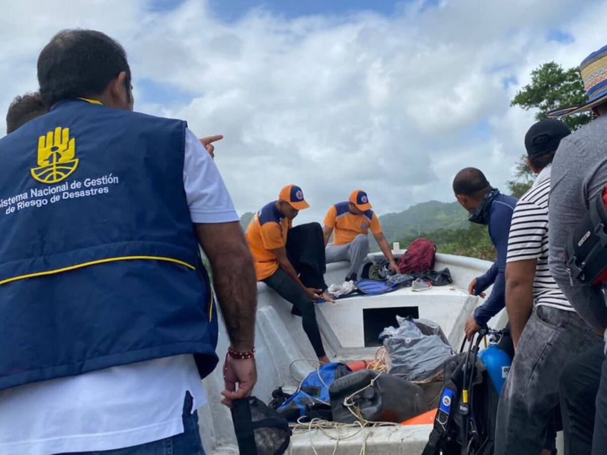 Socorristas continúan en la búsqueda de joven desparecido en Guachaca