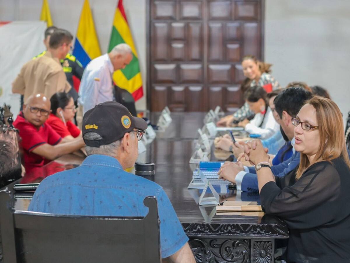 Alcaldía y Superindustria trabajan para el control de establecimientos en Cartagena