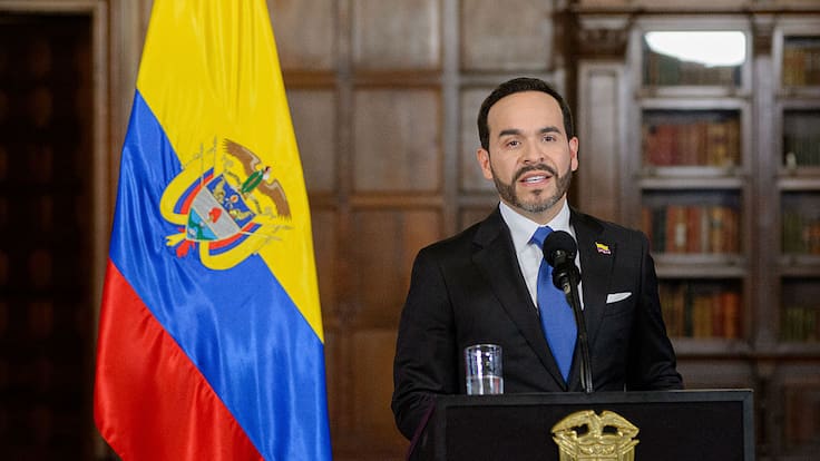 Lucha contra la corrupción y tensión en los gremios